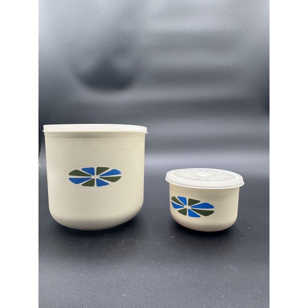 Retro Canisters 4 Piece